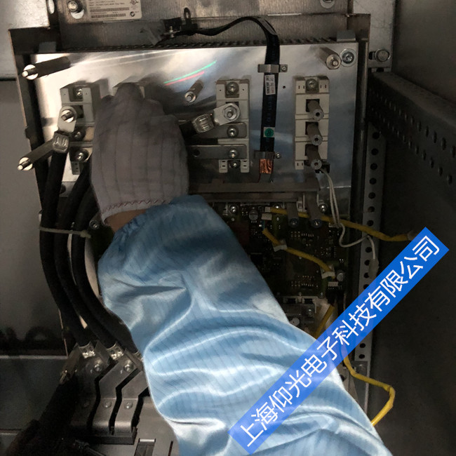 艾默生CT變頻器常見故障代碼維修檢測