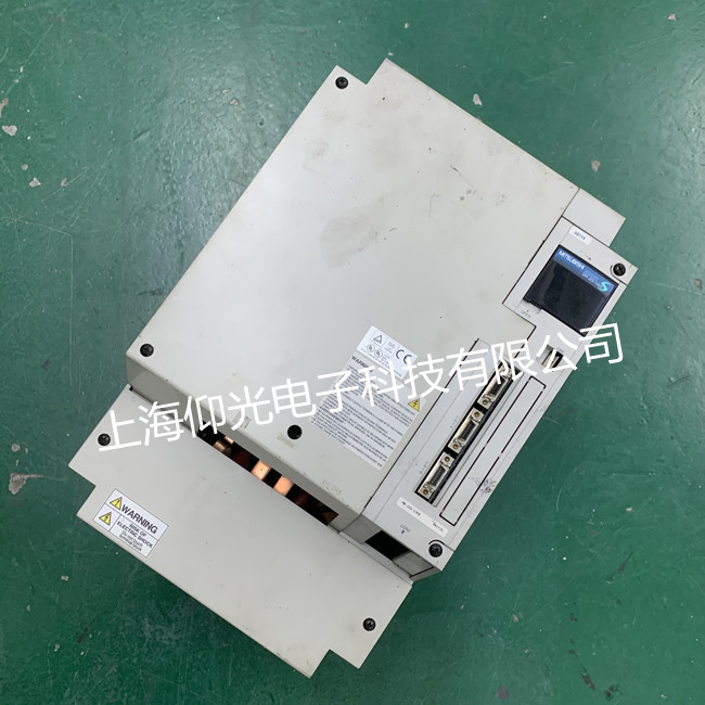 三菱伺服驅(qū)動(dòng)器維修MR-J2S-15KB報(bào)警AL.45主電路過熱主電路元件過熱 主回路器件過熱修理