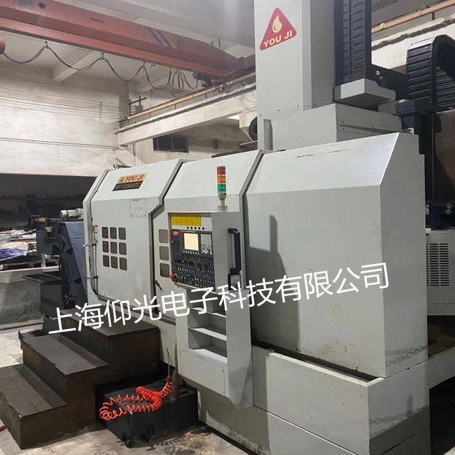 FANUC發(fā)那科18i-MB數(shù)控系統(tǒng)維修A02B-0281-C062上電黑屏修理