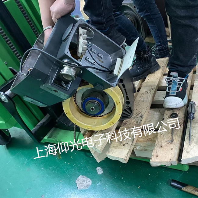 西門子伺服電機軸承損壞維修1FK7034-2AK71-1QG0發(fā)燙發(fā)熱修理