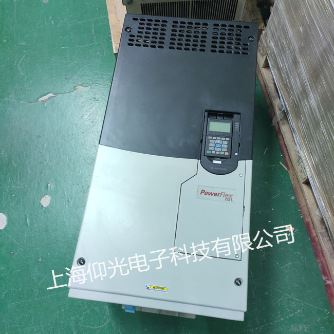 AB變頻器維修PowerFlex400系列通電冒火無(wú)顯示修理