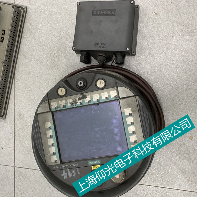 西門(mén)子移動(dòng)面板維修 6AV6645-0CC01-0AX0玻璃碎維修