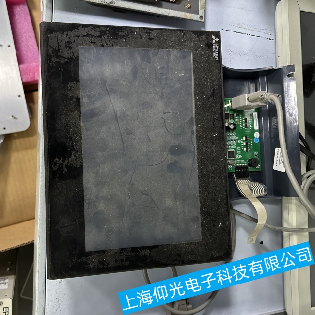 福建三菱觸摸屏GT27系列個別區(qū)域無法觸摸故障維修咨詢熱線