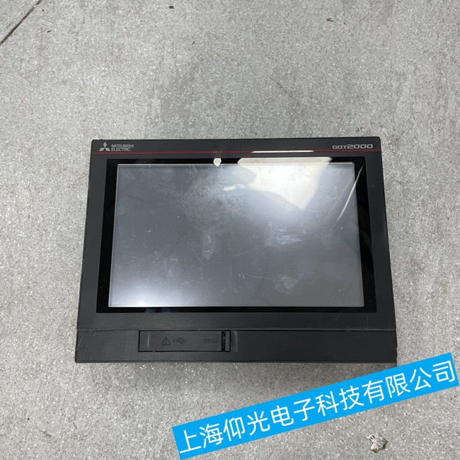 廣州三菱觸摸屏GT1562卡在開機(jī)界面無法繼續(xù)啟動故障維修咨詢