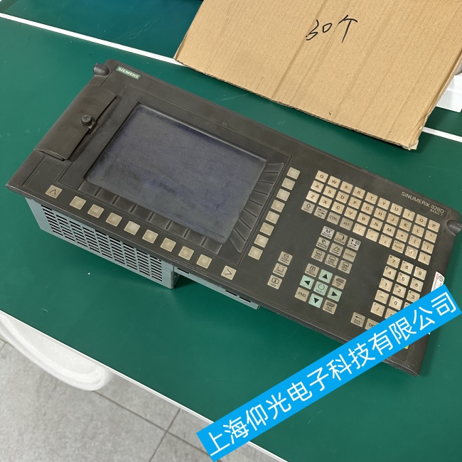 岳陽西門子840D數(shù)控系統(tǒng)在通電后沒有任何啟動跡象故障維修當(dāng)天修好
