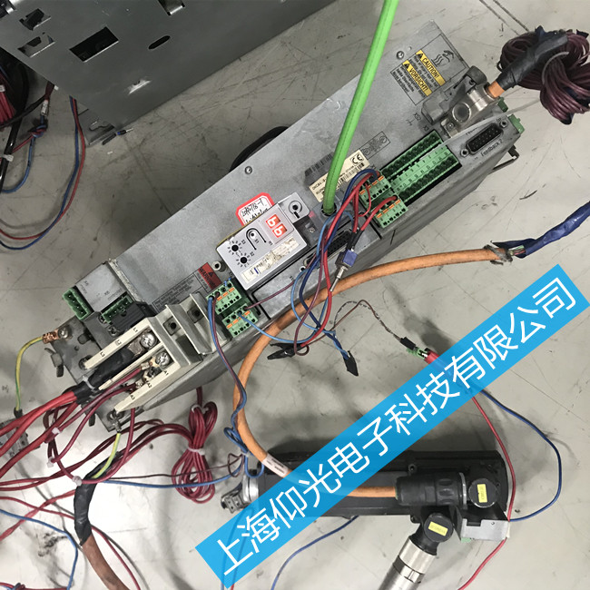 力士樂HCS系列伺服驅(qū)動器開機報警顯示F3130故障維修方法