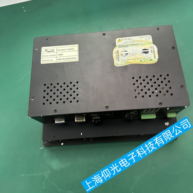 DOOSAN 斗山控制屏 SNC - N15060402個別區(qū)域無法觸摸故障維修技巧
